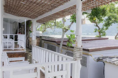 Phi Phi Cozy Seafront Resort – Photos 13